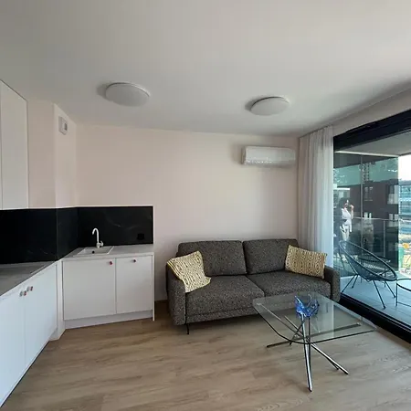 Nad Jeziorem Butterfly Baltycka Lux Osiedle Apartman *